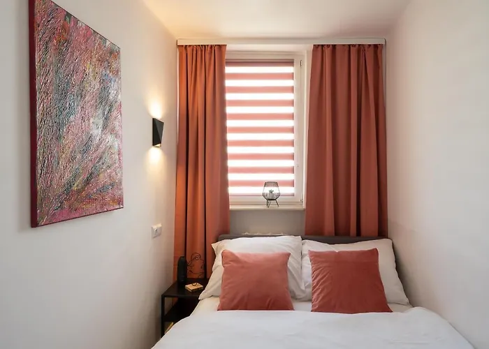 Staymoovers - Ladne Mieszkanie W Poblizu Energylandii - Parking