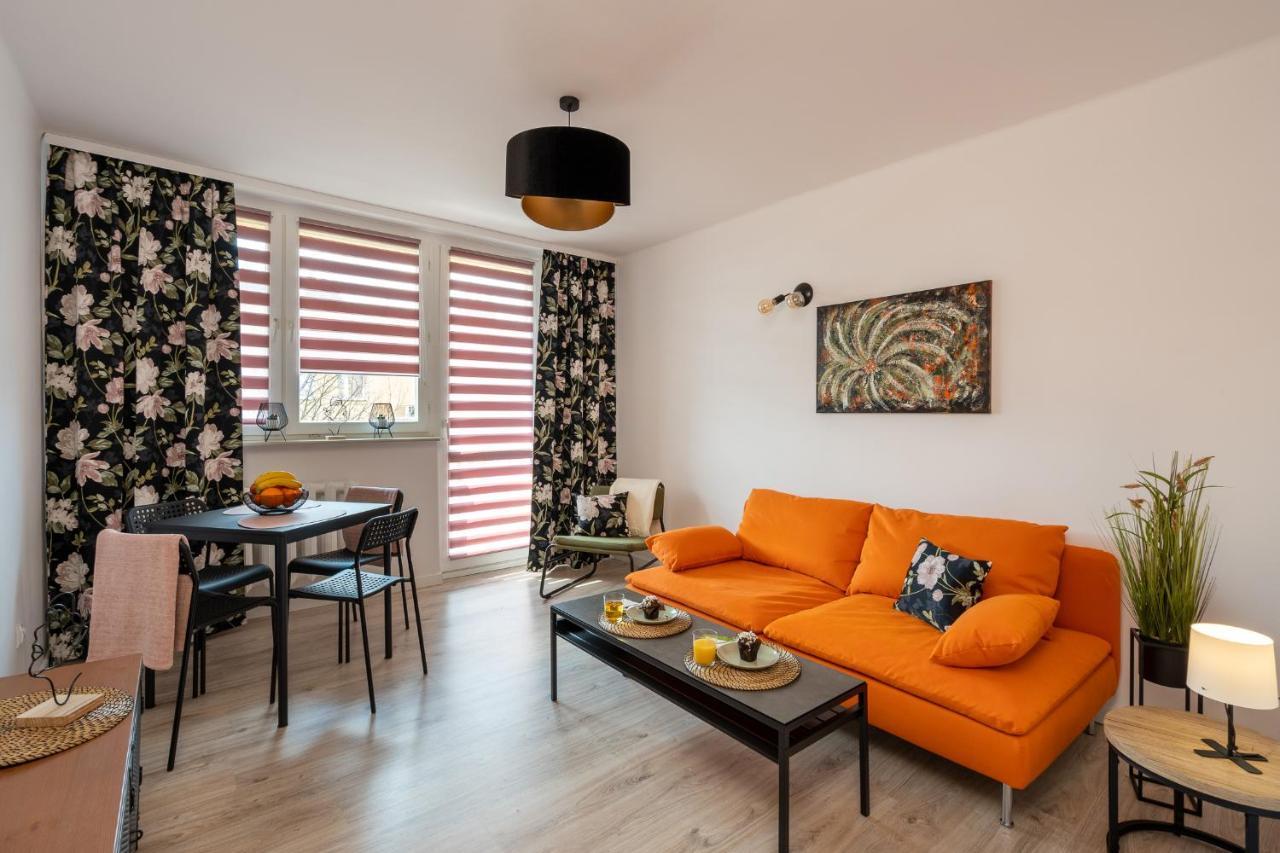 Apartment Staymoovers - Ladne Mieszkanie W Poblizu Energylandii - Parking *