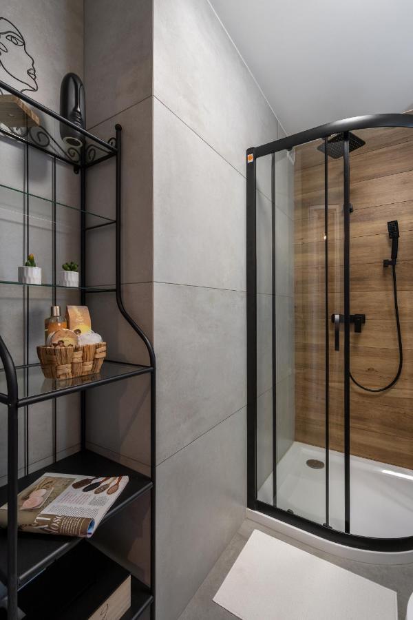Staymoovers - Ladne Mieszkanie W Poblizu Energylandii - Parking Apartment *